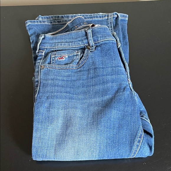 Hollister Flare Leg Women's Blue Jeans - Picture 4 of 4